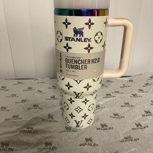 Stanley Tumbler with Cream and iridescent accents